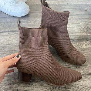 Everlane Reknit Glove Boots in Brown